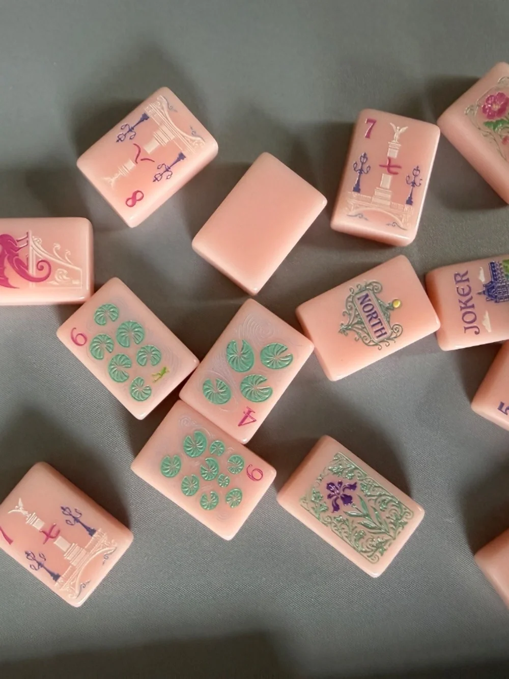 Pink Paris American Mahjong Tile set (new) - Picture 10 of 10